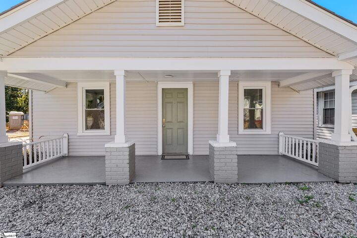 Property Photo: 305 Frank Street SC 29601