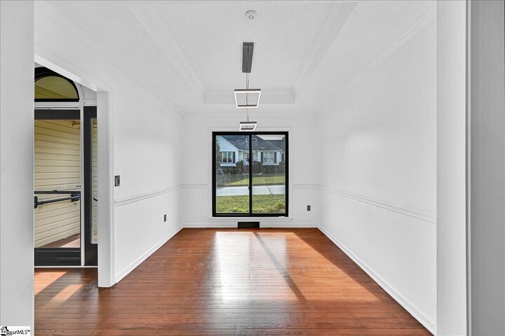 Property Photo: 6 W Fairgate Court SC 29680