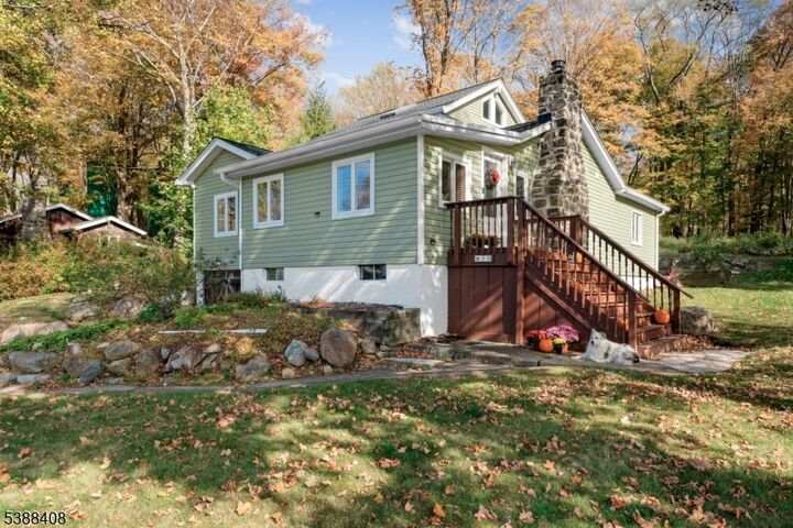 Property Photo: 59 Tamarack Trl NJ 07460