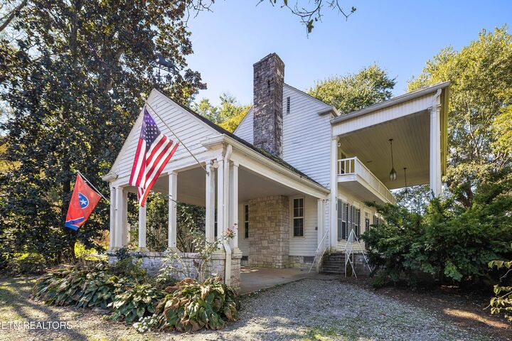 Property Photo: 453 Oliver Springs Highway TN 37716