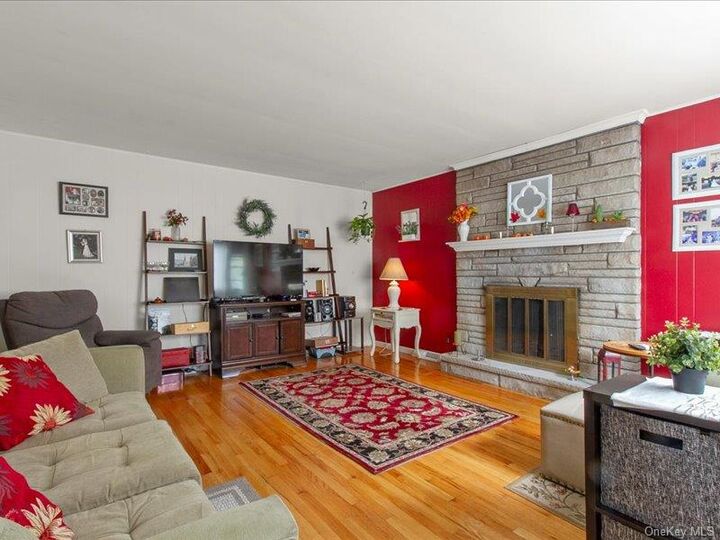 Property Photo: 9 Glenwood Avenue NY 12603