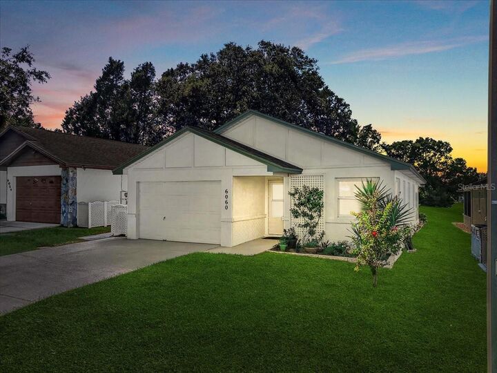Property Photo: 6060 Sandpipers Drive FL 33809