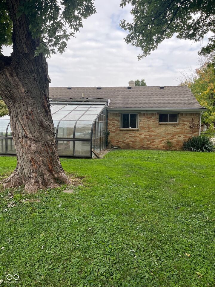 Property Photo:  464 Carol Drive  IN 46143 