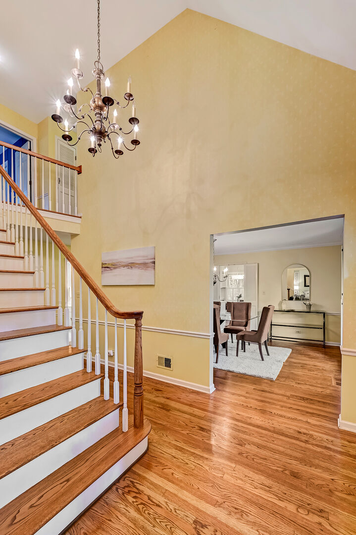 Property Photo: 118 N Grant Street IL 60521