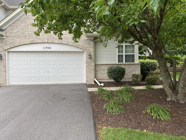 Property Photo:  11900 Winterberry Lane  IL 60585 