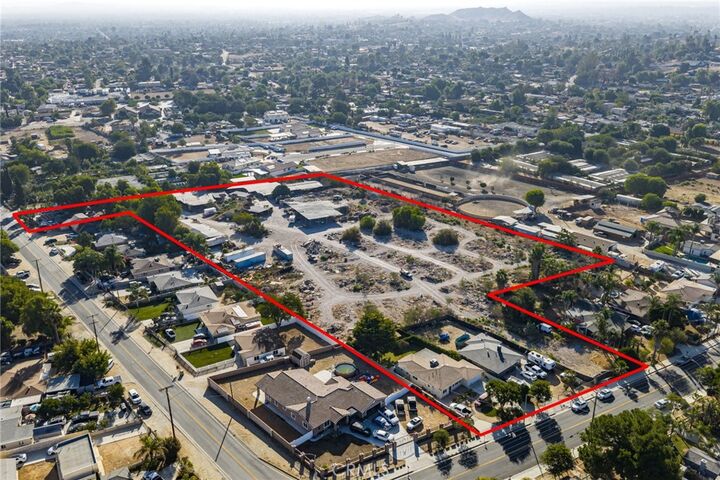 Property Photo: 10702 Cypress CA 92505