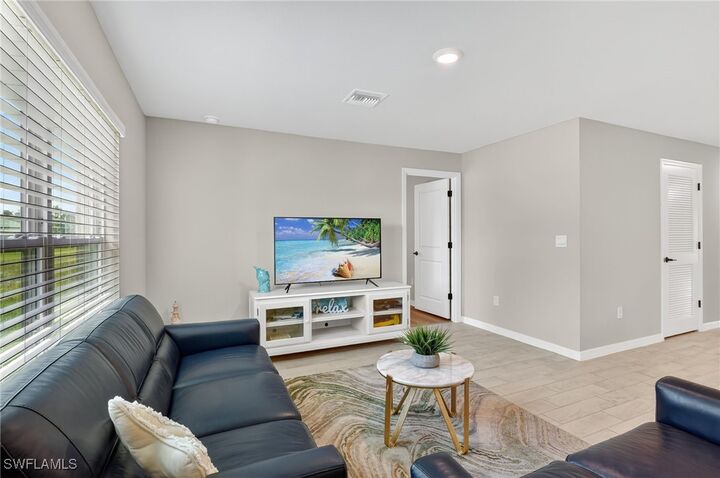 Property Photo: 3013 41st Street SW FL 33976