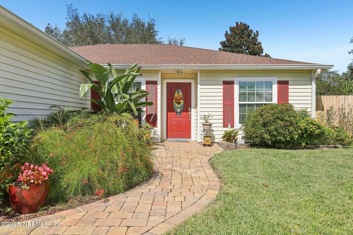 Property Photo: 3474 White Wing Road FL 32073