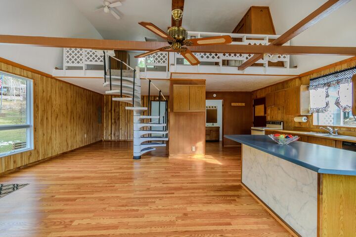 Property Photo:  47 Dav Loop Road  MT 59463 