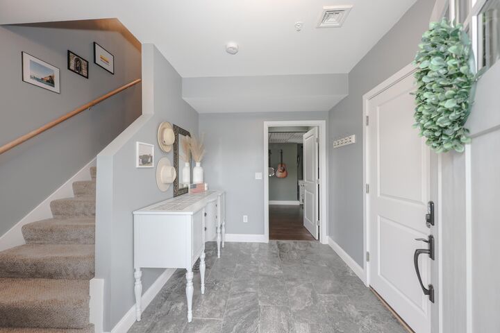 Property Photo: 19 Biggs Avenue NH 03042