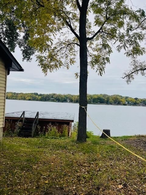 Property Photo: 333 Maple Island Road MN 55306