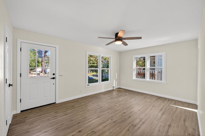 Property Photo:  3653 Hubbard Avenue N  MN 55422