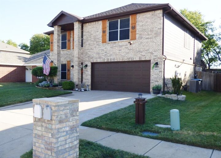 Property Photo:  8452 Hawkview Drive  TX 76179 