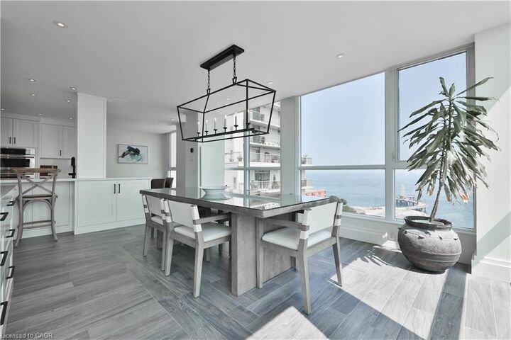 Property Photo: 415 Locust Street 1103 ON L7S 2J2