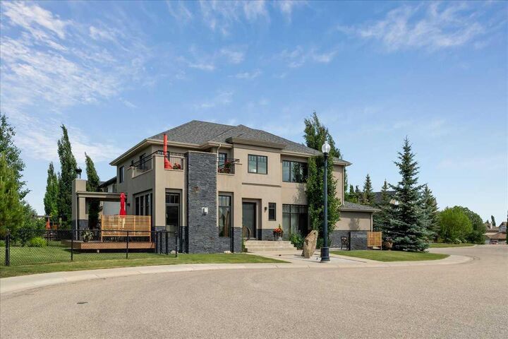 Property Photo: 374 Discovery Ridge Way SW AB T3H 5S8