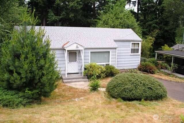 Property Photo: 14547 Ashworth Avenue N WA 98133
