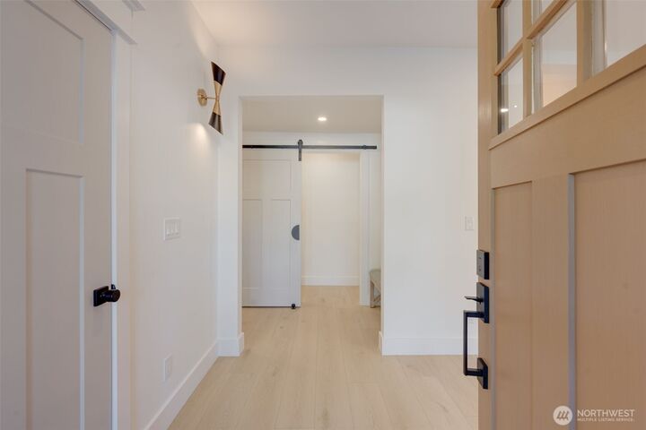 Property Photo: 4203 5th Avenue NW WA 98107