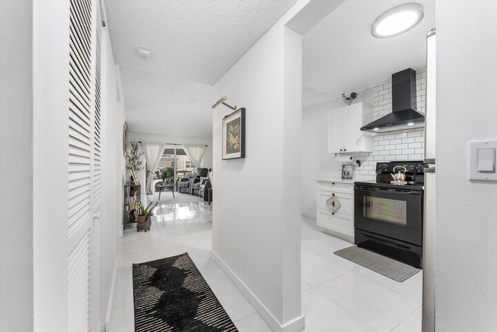 Property Photo:  7500 NW 30th Place 123  FL 33313 