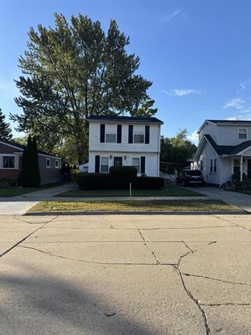 Property Photo:  253 Massoit Street  MI 48017 