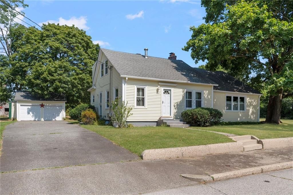 Property Photo: 509 School Street RI 02852