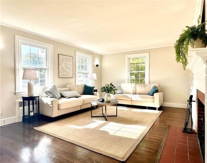 Property Photo:  426 Metacom Avenue 1  RI 02809