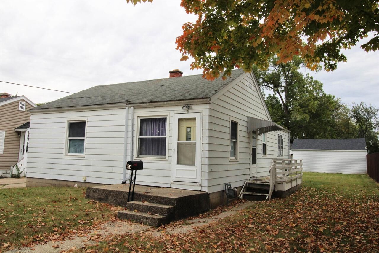 Property Photo: 1513 Ashland Avenue WI 53511