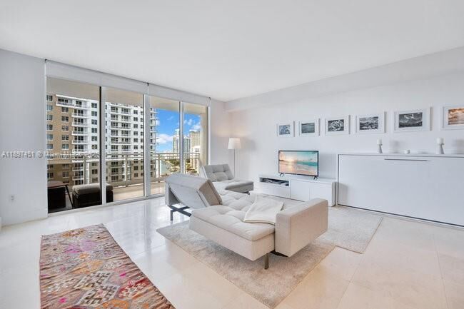 Property Photo: 901 Brickell Key Blvd 1902 FL 33131