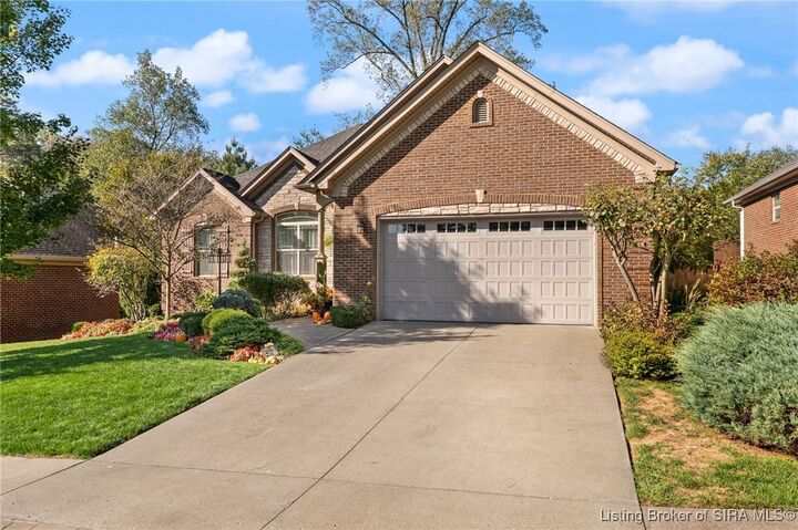 Property Photo: 11532 Forest Hill Circle IN 47172