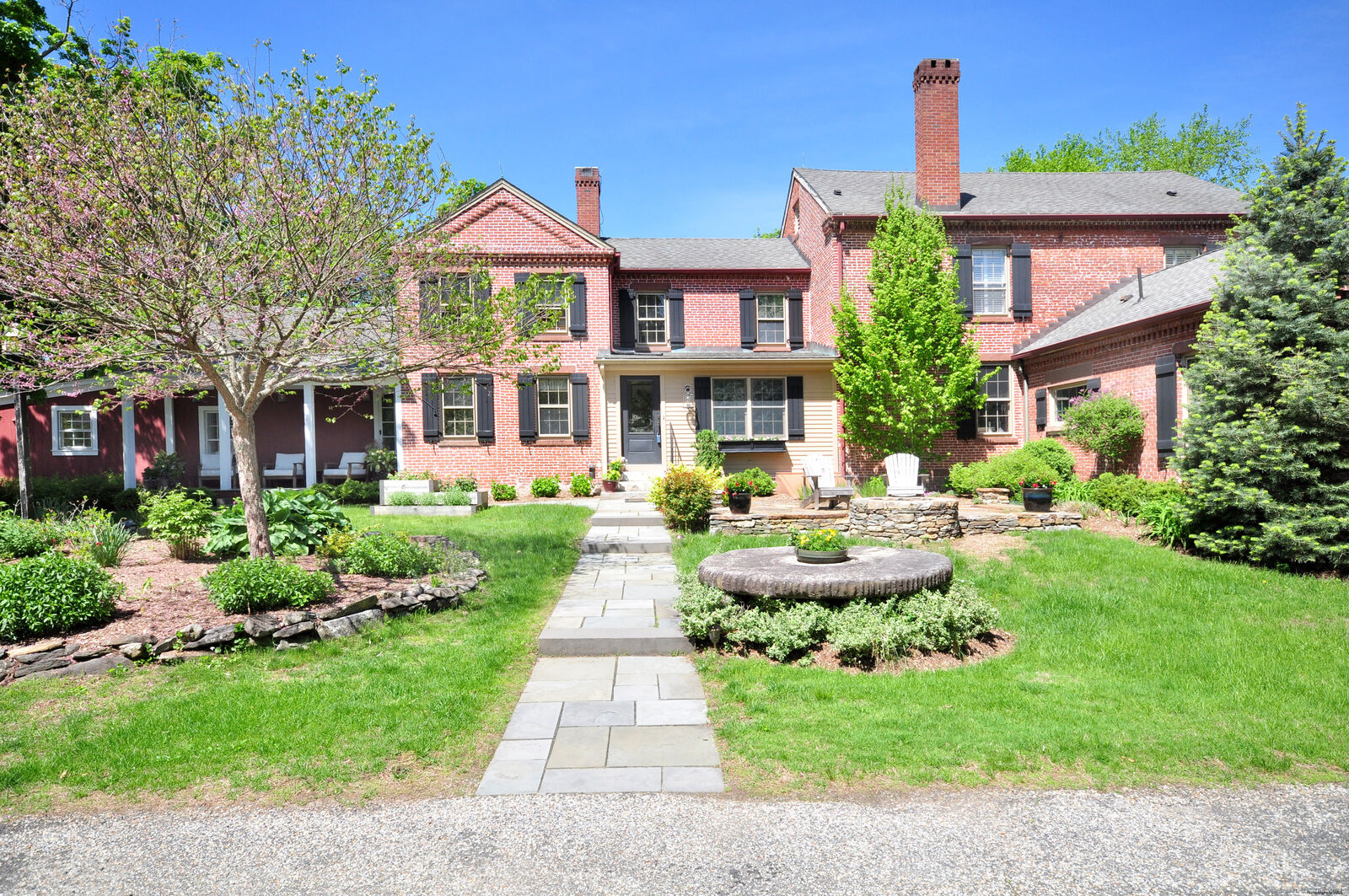 Property Photo: 794 Main Street CT 06071