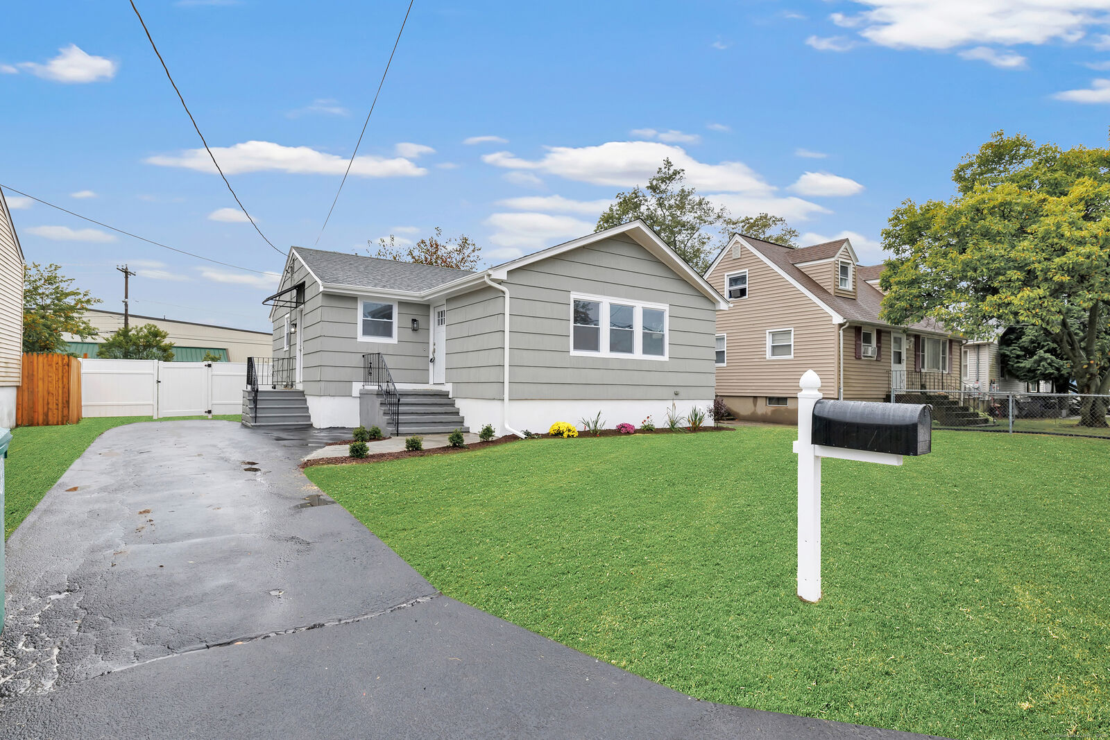 Property Photo:  65 Masarik Avenue  CT 06615