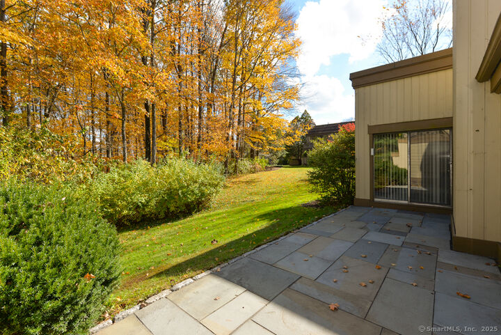 Property Photo:  69 Heritage Village  CT 06488 