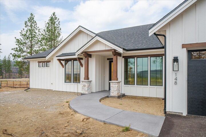 Property Photo:  148 Legacy Way Lot 40  WA 99026 