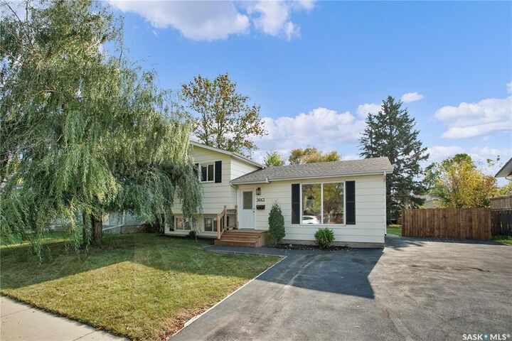 3663 Fairlight Drive  Saskatoon SK S7M 4L7 photo