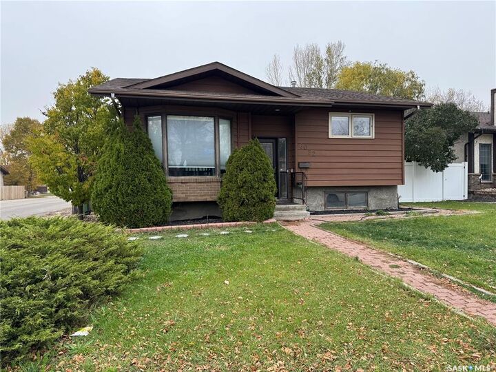 Property Photo: 6022 Wadge Street SK S4X 4B5