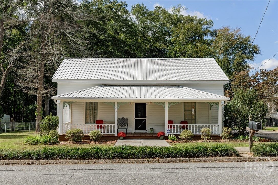 Property Photo:  285 N Church Street  GA 30683 