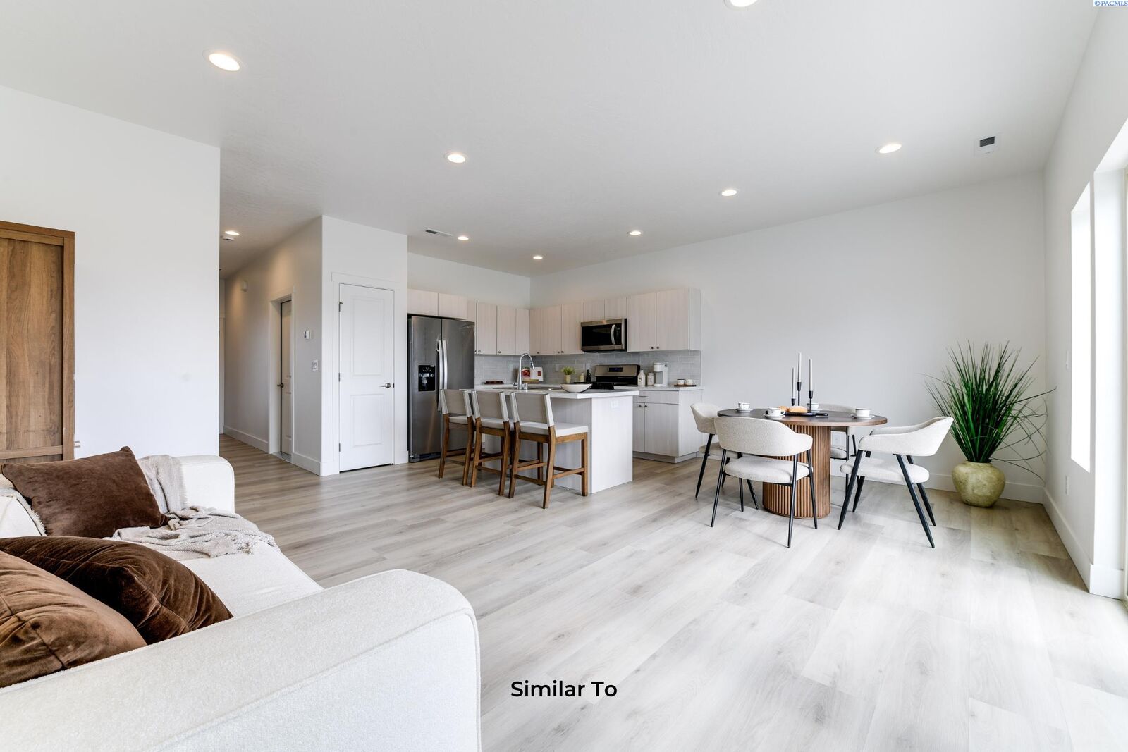 Property Photo:  4545 Road 114  WA 99301 