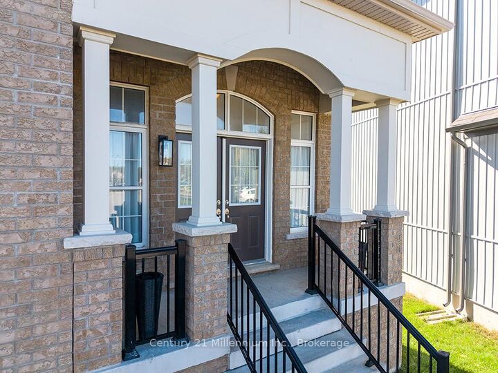 Property Photo:  204 Lia Drive  ON L0M 1S0 