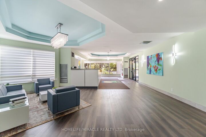 Property Photo:  26 Hanover Road 401  ON L6S 4T2 