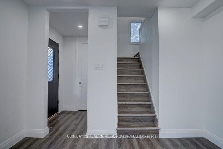 Photo de la propriété: 18 Ritchie Avenue ON K8P 3V9