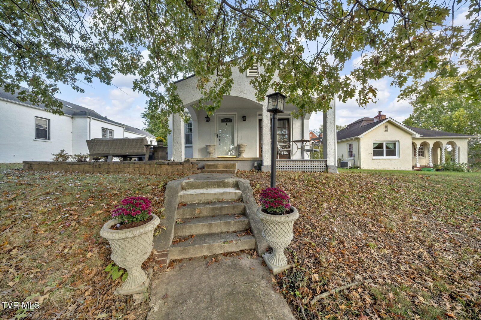 Property Photo:  513 Granada Pvt Court  TN 37660 