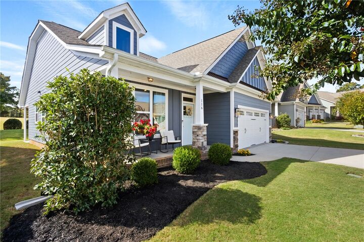 Property Photo: 116 Cherrybark Lane SC 29687