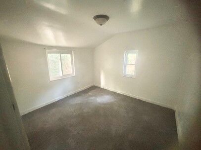 Property Photo: 2022 Lindsay Rd 2020 PA 15221
