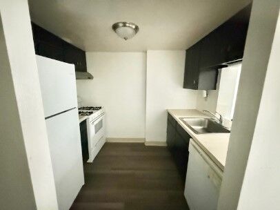 Property Photo: 345 Dersam St 335 PA 15133