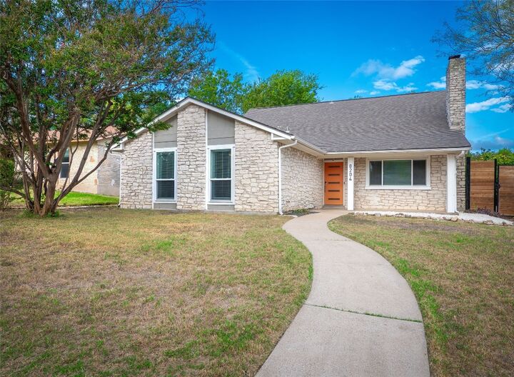 8204 Seminary Ridge Drive  Austin TX 78745 photo