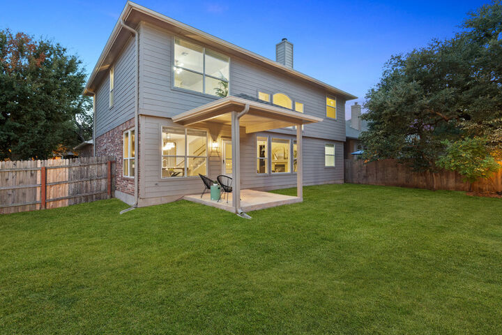 Property Photo: 11100 Alison Parke Trail TX 78750