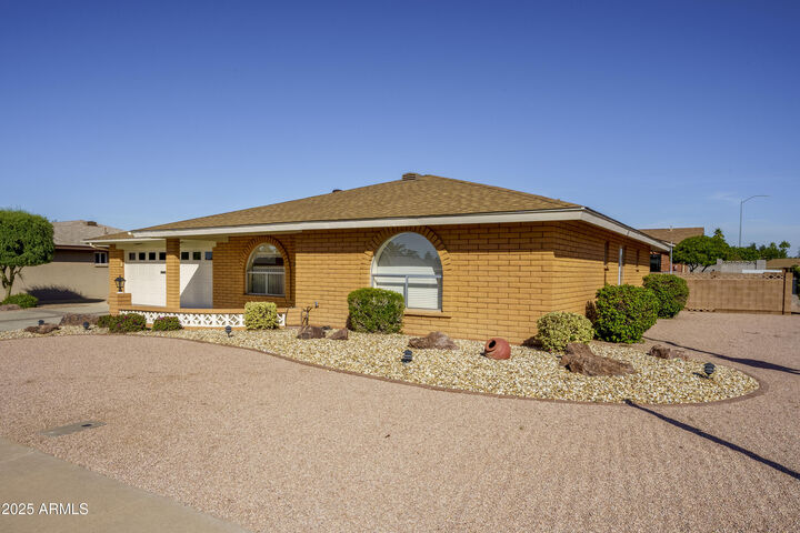 Property Photo: 8218 E Kilarea Avenue AZ 85209