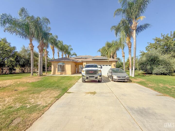 Property Photo: 5351 Gatson Street CA 93314