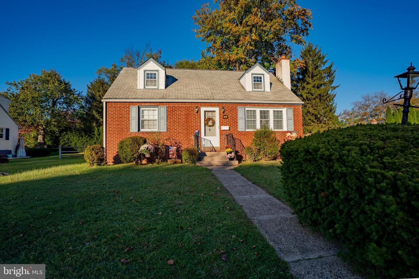 Property Photo:  14 Norwyn Road  PA 19040 