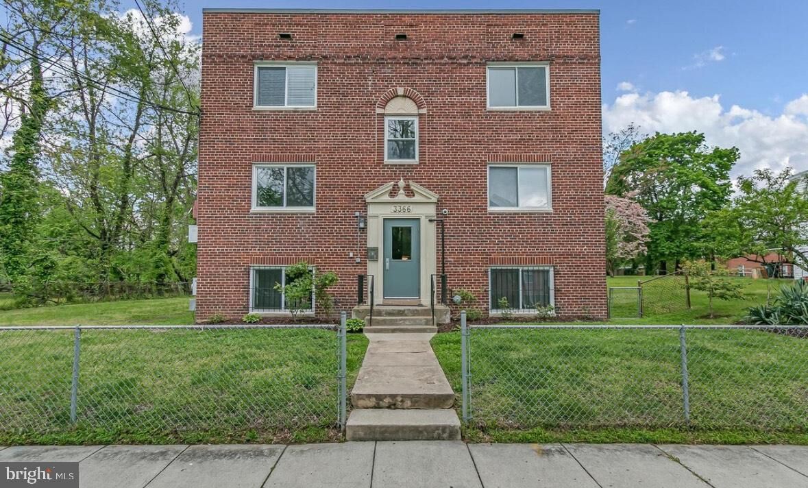 Property Photo: 3366 Brothers Place SE 6 DC 20032