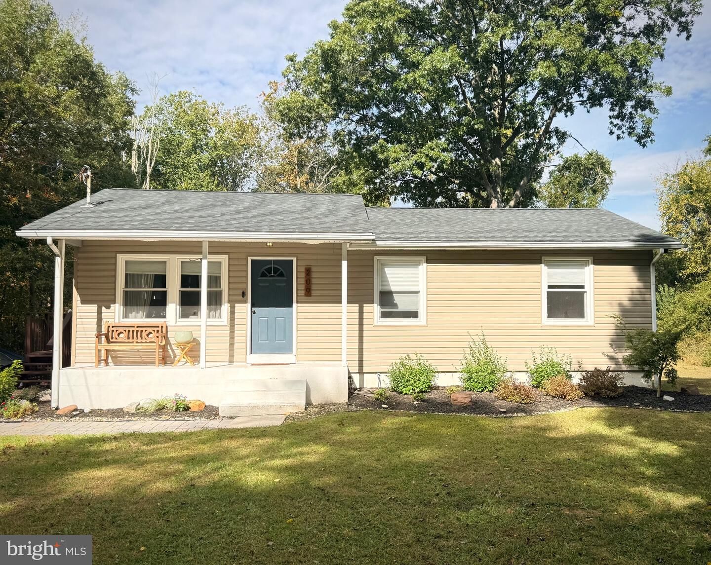 Property Photo: 209 Myrtle Lane NJ 08009